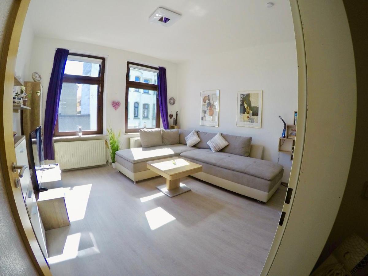 Vivid - Studioapartment Mit Balkon - Netflix - Wlan วิลเฮล์มฮาเฟน ภายนอก รูปภาพ